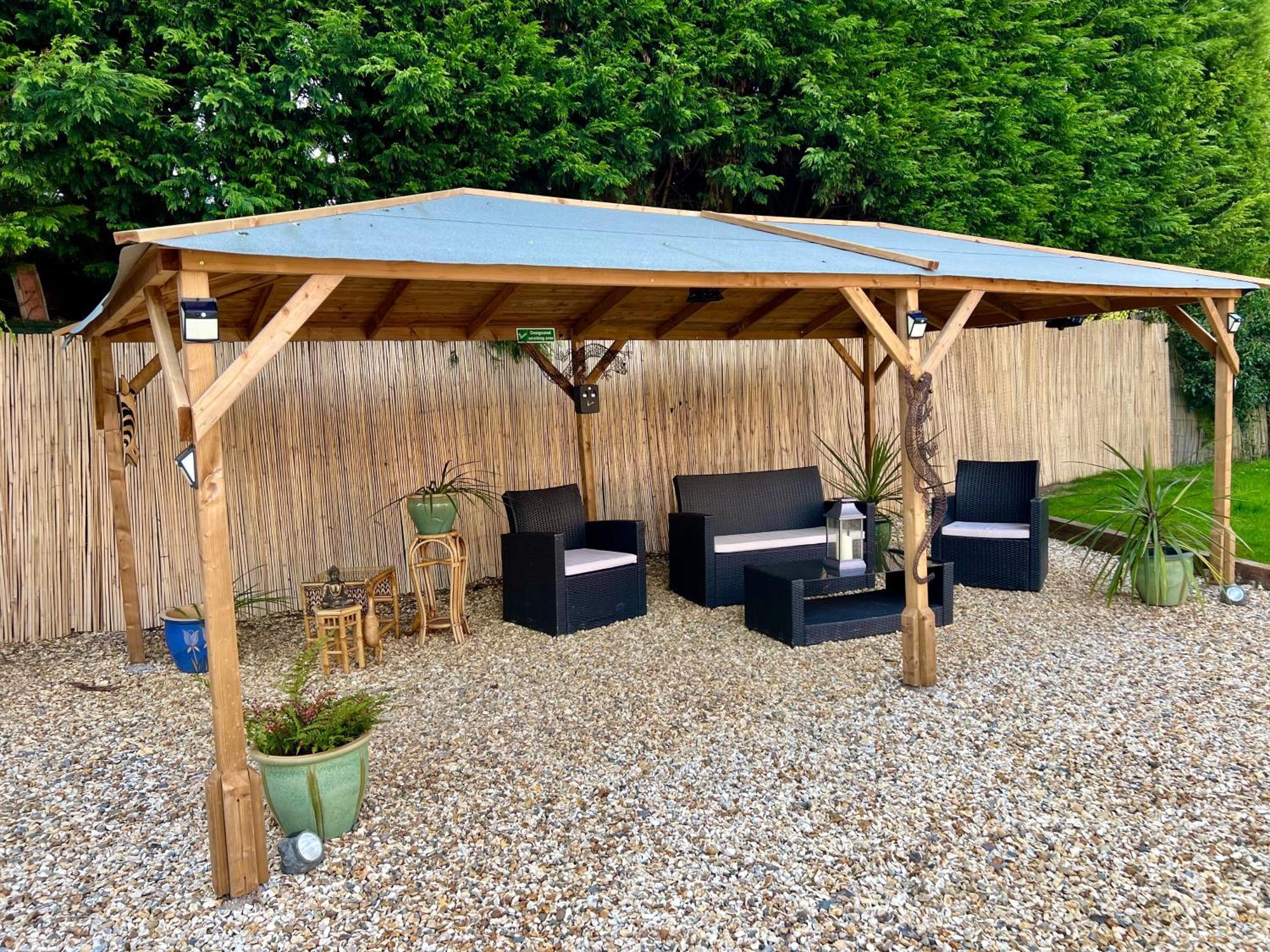 Holiday home Stratford-upon-avon 4br Family Mansion On 1 Acre With Pool, Gym & Bbq!